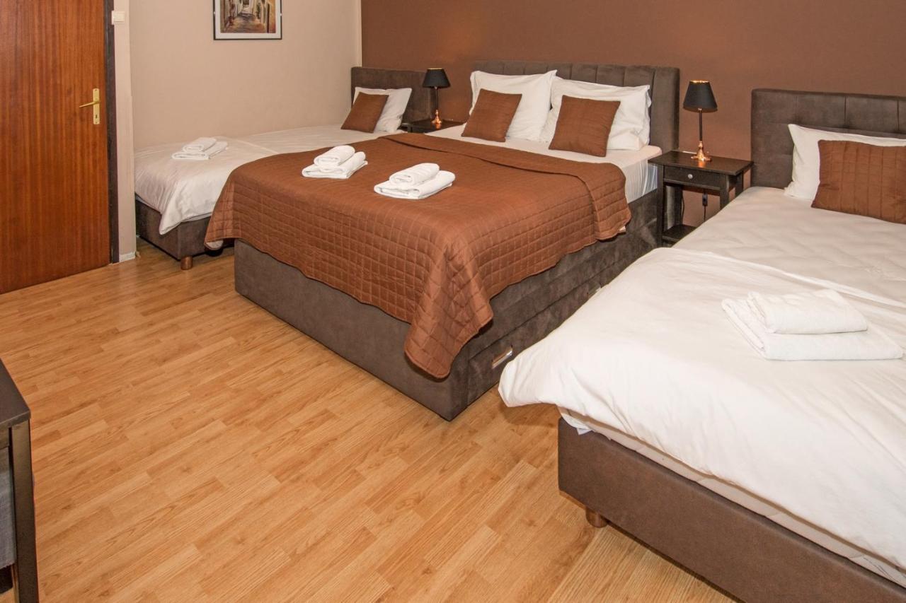 Bed and Breakfast Breakfast & Bed Anita Medulin Exteriér fotografie